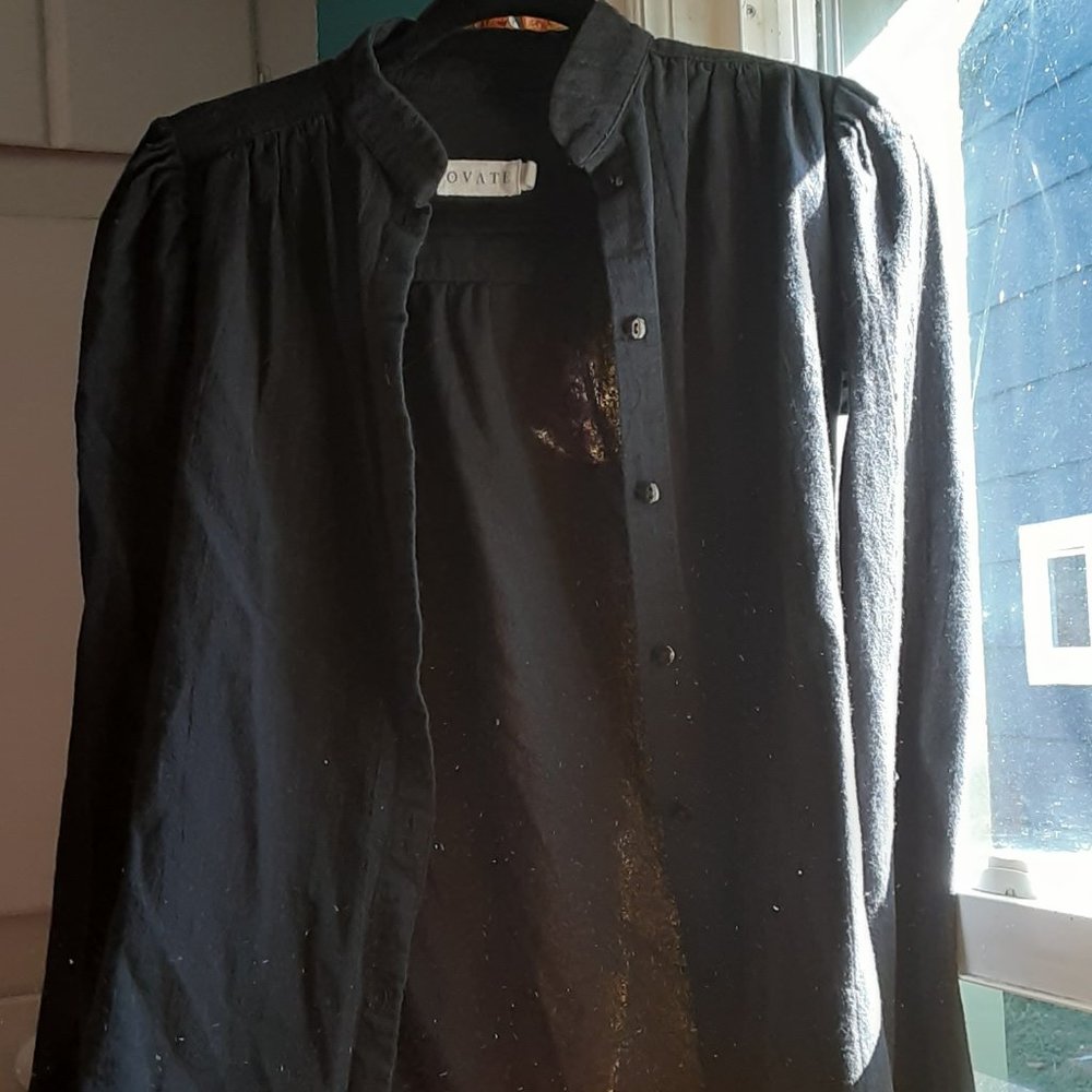 Ovate Jeanne Blouse Size Small